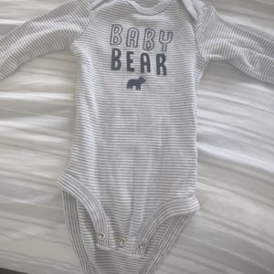 Carter's onesie 3 mon